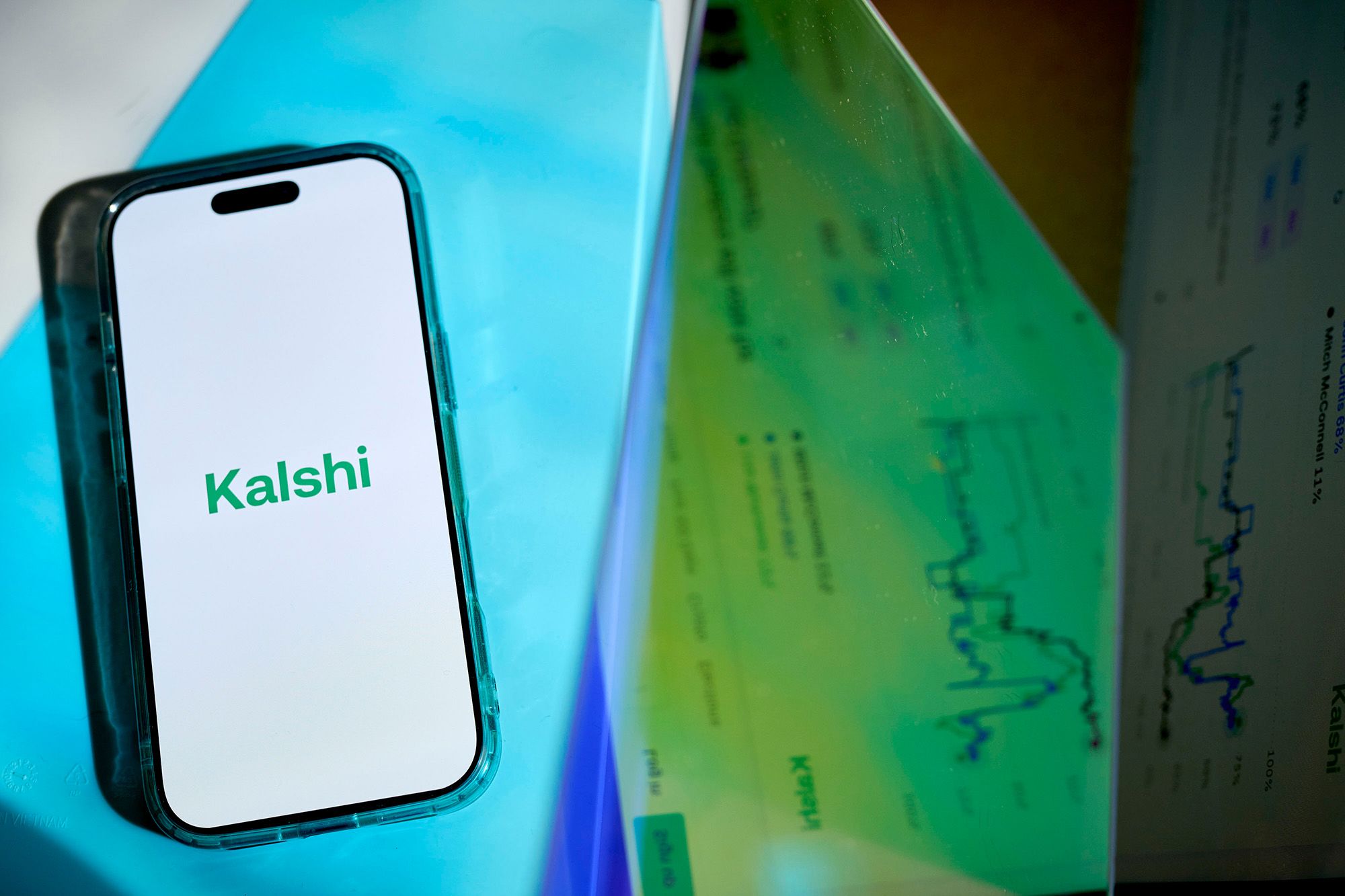 Logo Kalshi được sắp xếp trên một chiếc điện thoại thông minh ở New York, vào ngày 10 tháng 2 năm 2025.