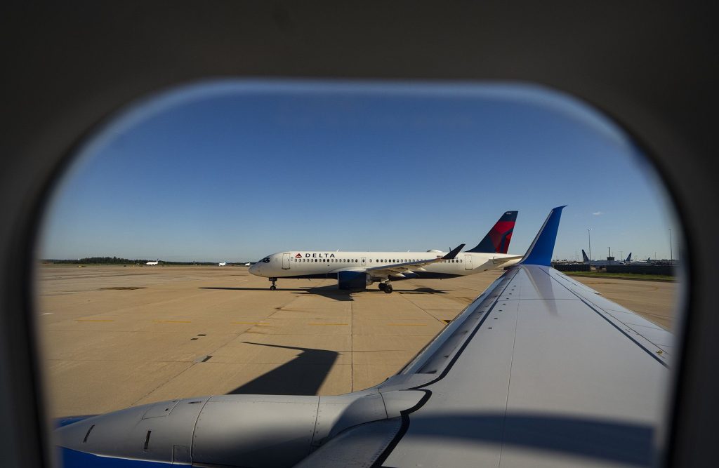 Delta expects higher fares and strong demand through the holiday season
